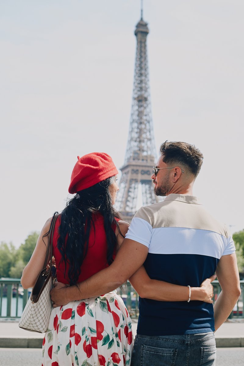 Photoshoot in Paris by Romain B