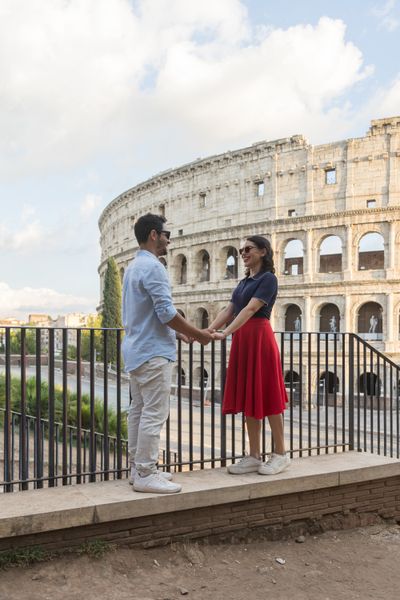 Professional photoshoot at the Colosseum in Rome — photo by Felice Scala, Smiler