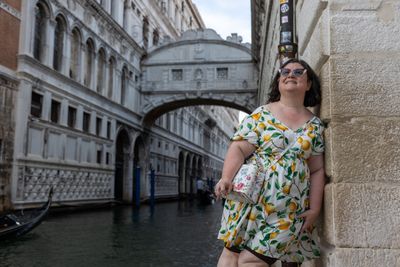 Professional photoshoot at the Piazza San Marco in Venice in Venice — photo by VenicebyFabion, Smiler