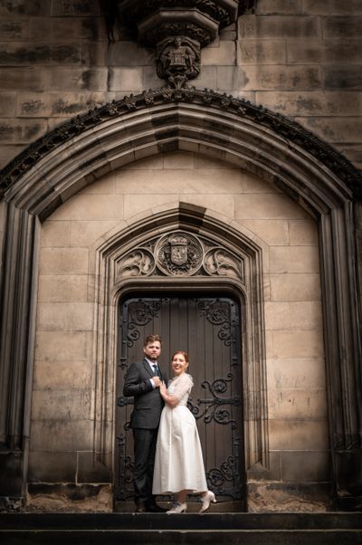 Romantic photoshoot for couples in Edinburgh — photo by James Armandary, Smiler
