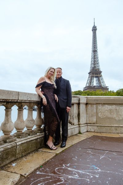 Kim — Eiffel Tower Photoshoot in Paris · today — photo by Chris  Silva, Smiler
