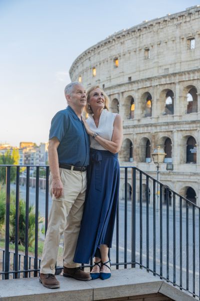 Professional photoshoot at the Colosseum in Rome — photo by Felice Scala, Smiler