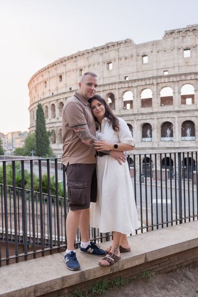 Professional photoshoot at the Colosseum in Rome — photo by Francesco Macioni, Smiler