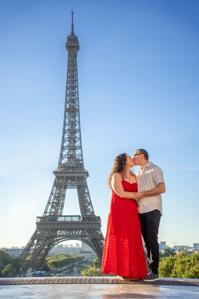 Taylor — Eiffel Tower Photoshoot in Paris · 5 days ago — photo by Kouss AMOURA, Smiler