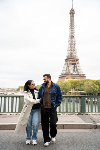 Eiffel Tower Photoshoot in Paris in Paris — photo by mohamed mahaerm, Smiler