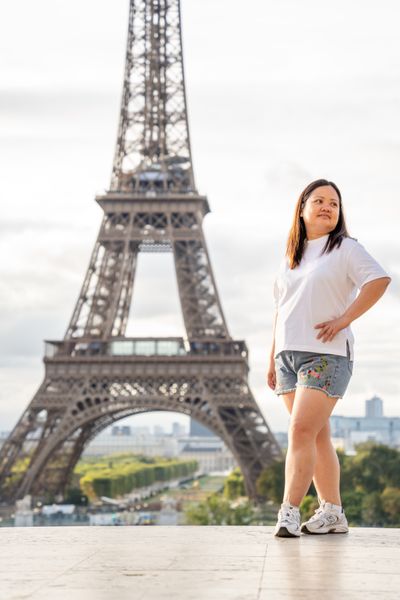 Eiffel Tower Photoshoot in Paris in Paris — photo by Kouss AMOURA, Smiler