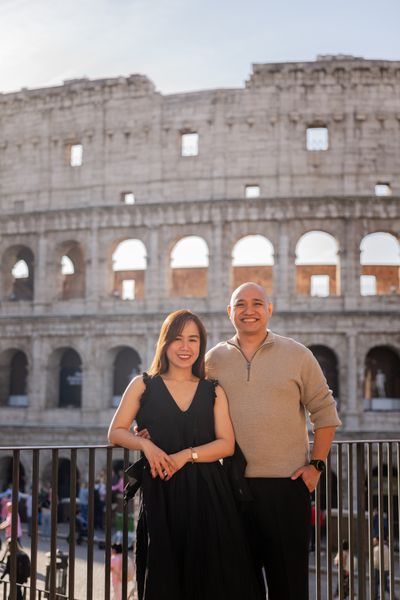 Professional photoshoot at the Colosseum in Rome — photo by Valentina Fusiello, Smiler