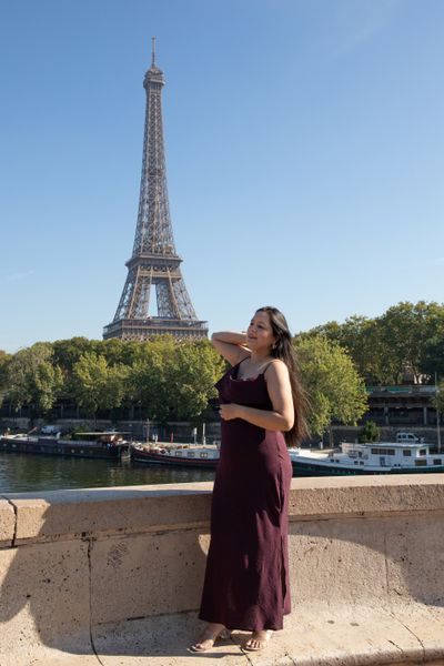 Eiffel Tower Photoshoot in Paris in Paris — photo by Moments in Paris, Smiler