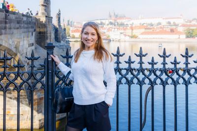 Professional photoshoot at Prague old town in Prague — photo by Katerina Krejčová, Smiler