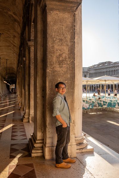 Photoshoot at the Piazza San Marco, Venice in Venice — photo by K Yellow, Smiler
