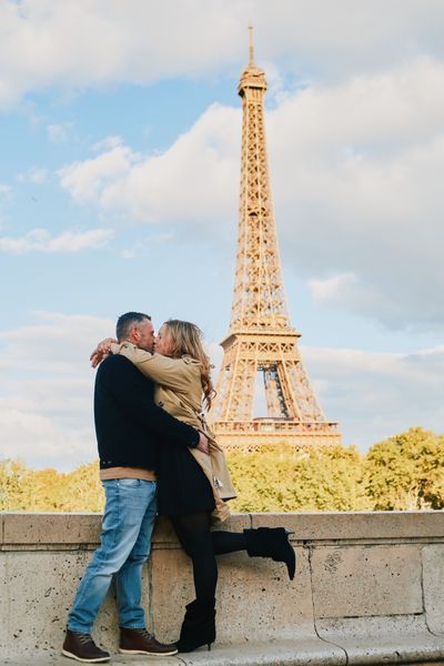 Eiffel Tower Photoshoot in Paris in Paris — photo by Romain B, Smiler