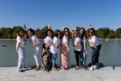 Professional photoshoot at Retiro Park in Madrid — photo by Paula Montoya, Smiler