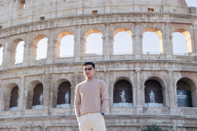 Professional photoshoot at the Colosseum in Rome — photo by Francesco Macioni, Smiler