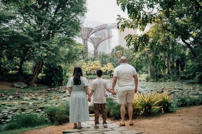 Photoshoot at Gardens by the Bay, Singapore in Singapore — photo by Hisham Muhd, Smiler