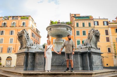 Romantic couples photoshoot in Rome in Rome — photo by Mohamed Sajjadh, Smiler