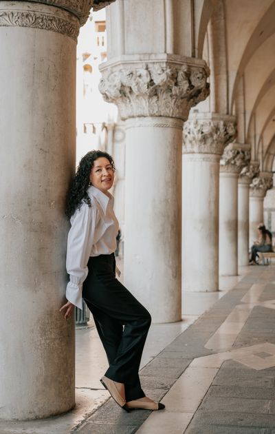 Professional photoshoot at the Piazza San Marco in Venice in Venice — photo by key mazhari, Smiler