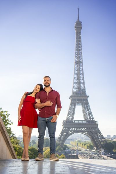 Eiffel Tower Photoshoot in Paris in Paris — photo by Kouss AMOURA, Smiler