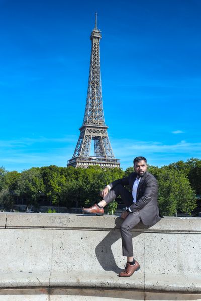 Eiffel Tower Photoshoot in Paris in Paris — photo by Sami Photography, Smiler