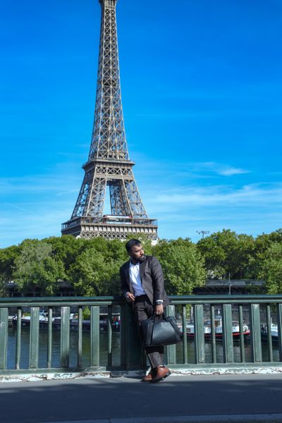Eiffel Tower Photoshoot in Paris in Paris — photo by Sami Photography, Smiler