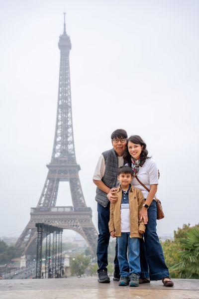 Margot — Eiffel Tower Photoshoot in Paris · 2 w ago — photo by Kouss AMOURA, Smiler