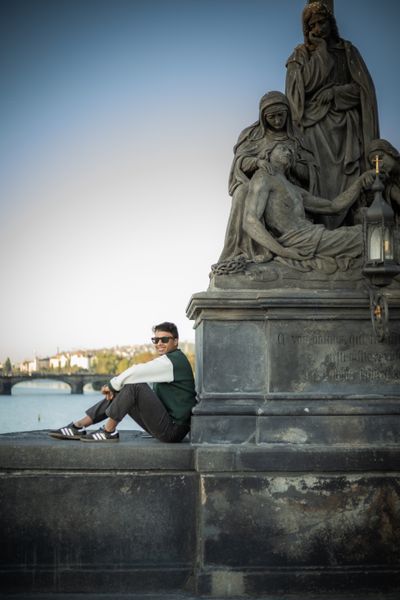 Photoshoot — photo by Silviu Robu, Smiler