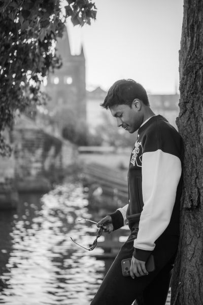 Photoshoot — photo by Silviu Robu, Smiler