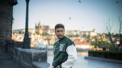 Photoshoot — photo by Silviu Robu, Smiler