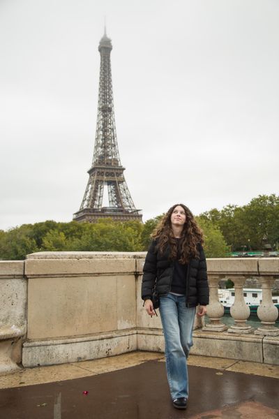 Eiffel Tower Photoshoot in Paris in Paris — photo by Vishwajeet Devrukhkar, Smiler