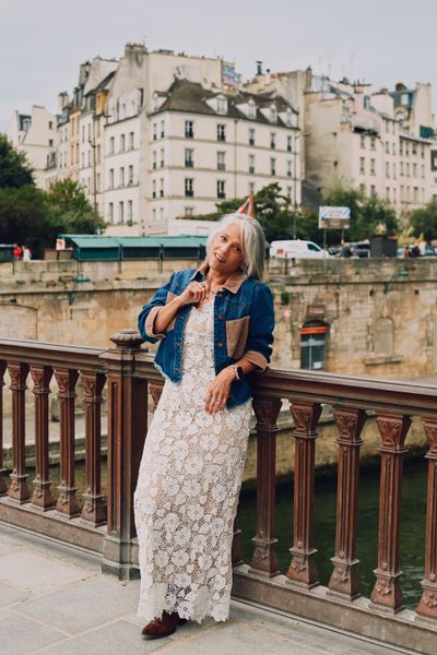 Lin — Notre-Dame Photoshoot in Paris · 6 days ago — photo by Romain B, Smiler