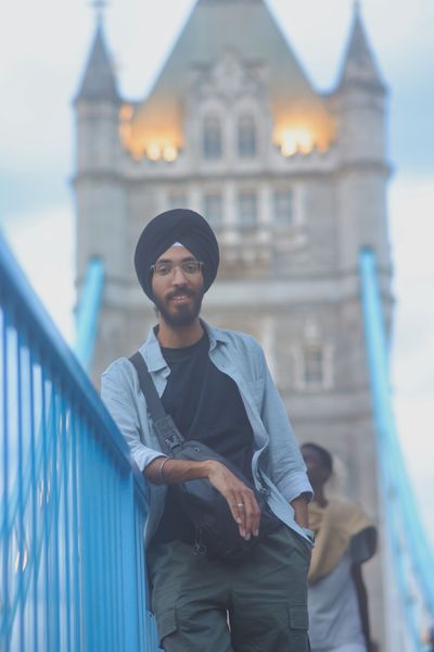 Photoshoot at Tower Bridge and Tower of London Private, London in London — photo by S REDDY, Smiler