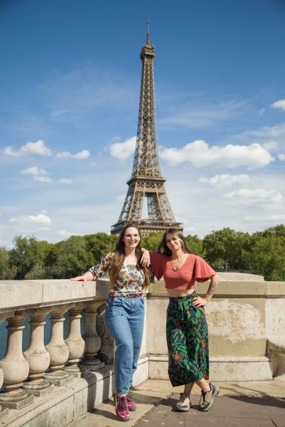 Daria — Eiffel Tower Photoshoot in Paris · 1 w ago — photo by Vishwajeet Devrukhkar, Smiler