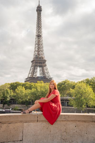 Eiffel Tower Photoshoot in Paris in Paris — photo by mohamed mahaerm, Smiler