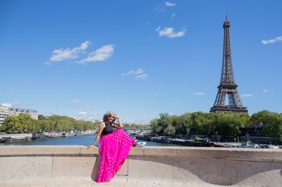Photoshoot — photo by Moments in Paris, Smiler
