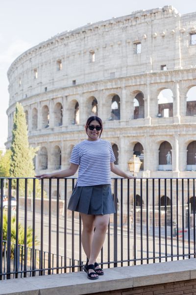 Professional photoshoot at the Colosseum in Rome — photo by Felice Scala, Smiler