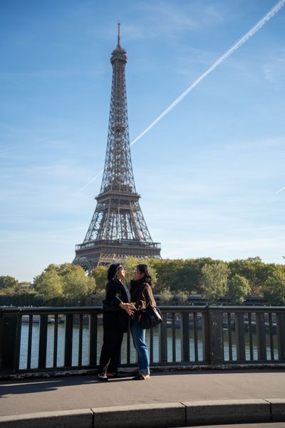 Eiffel Tower Photoshoot in Paris in Paris — photo by mohamed mahaerm, Smiler