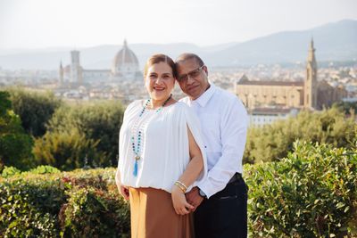 Professional photoshoot at Piazzale Michelangelo in Florence — photo by Viktoria Photo, Smiler