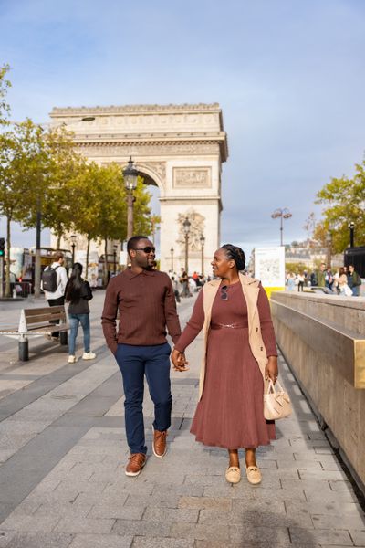 Arc de Triomphe Photoshoot in Paris in Paris — photo by Bojan Stanković, Smiler
