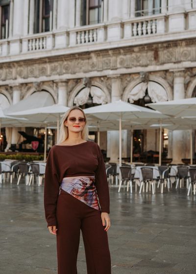 Professional photoshoot at the Piazza San Marco in Venice in Venice — photo by key mazhari, Smiler