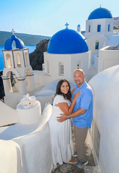 Jennifer — Professional photoshoot at Oia Village · 1 w ago — photo by G Antoniou, Smiler