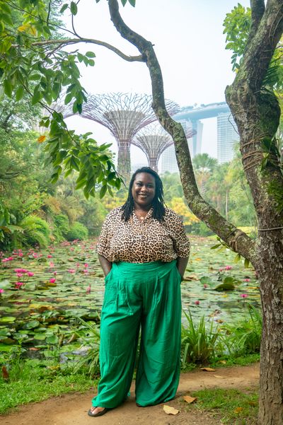 Professional photoshoot at Gardens by the Bay in Singapore — photo by Amelia Yuliana Binte Jamil, Smiler