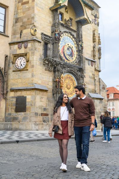 Professional photoshoot at Prague old town in Prague — photo by Vania Pravica, Smiler
