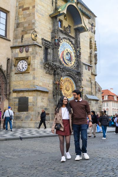 Professional photoshoot at Prague old town in Prague — photo by Vania Pravica, Smiler