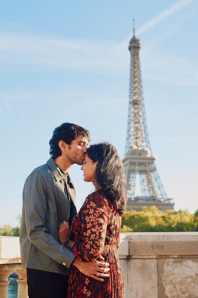 Eiffel Tower Photoshoot in Paris in Paris — photo by Romain B, Smiler