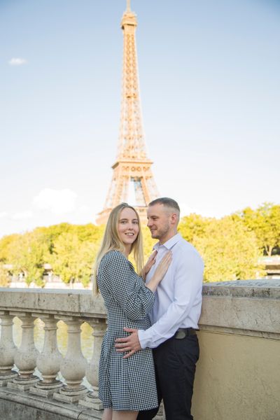 Eiffel Tower Photoshoot in Paris in Paris — photo by Vishwajeet Devrukhkar, Smiler