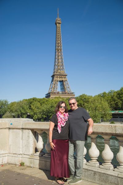 Eiffel Tower Photoshoot in Paris in Paris — photo by Vishwajeet Devrukhkar, Smiler