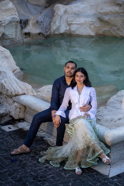 Professional photoshoot at the Trevi Fountain in Rome — photo by Samira Bayat, Smiler