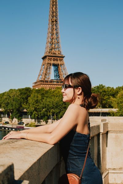 Eiffel Tower Photoshoot in Paris in Paris — photo by Romain B, Smiler