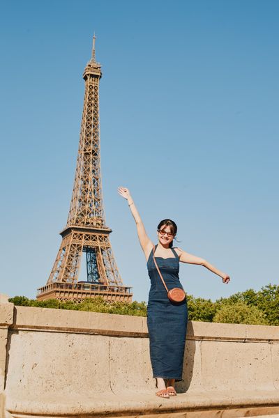 Eiffel Tower Photoshoot in Paris in Paris — photo by Romain B, Smiler