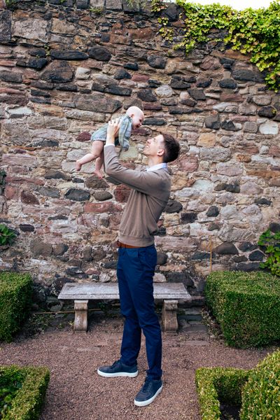 Private photo tour at old town in Edinburgh — photo by Melissa Clark, Smiler