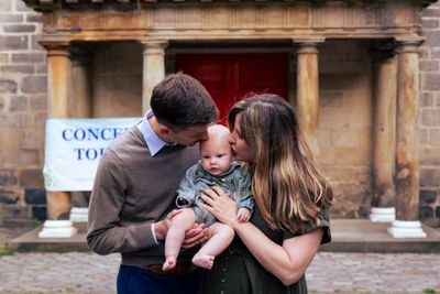 Private photo tour at old town in Edinburgh — photo by Melissa Clark, Smiler